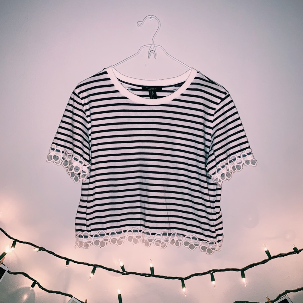☼ Forever 21 Striped Flower Crop Top ☼